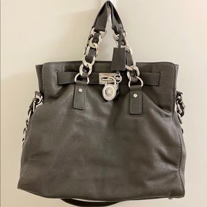 Michael Kors Limited Hamilton Chain Bag